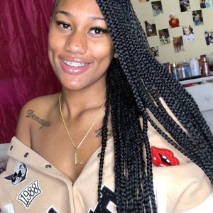 Meet your Posher, Alessha